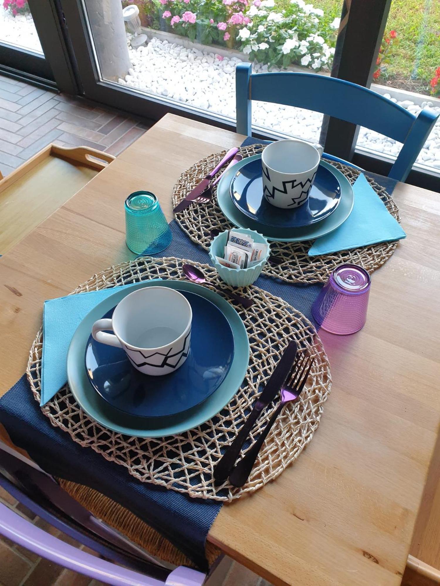 Le Tre Arti Bed and Breakfast Gavirate Exteriör bild